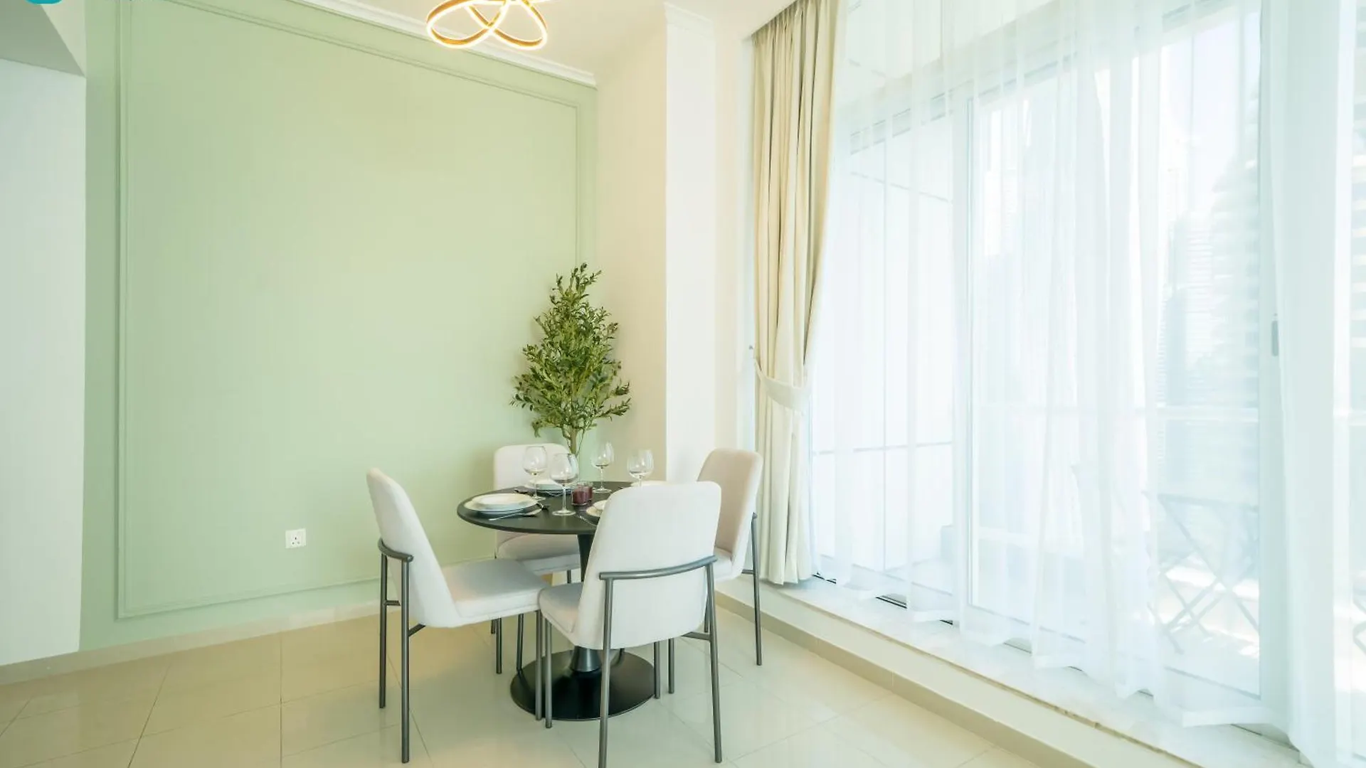 Blue Breeze - Bright 1Br With Balcony & Stunning Marina Views Apartment Dubai United Arab Emirates