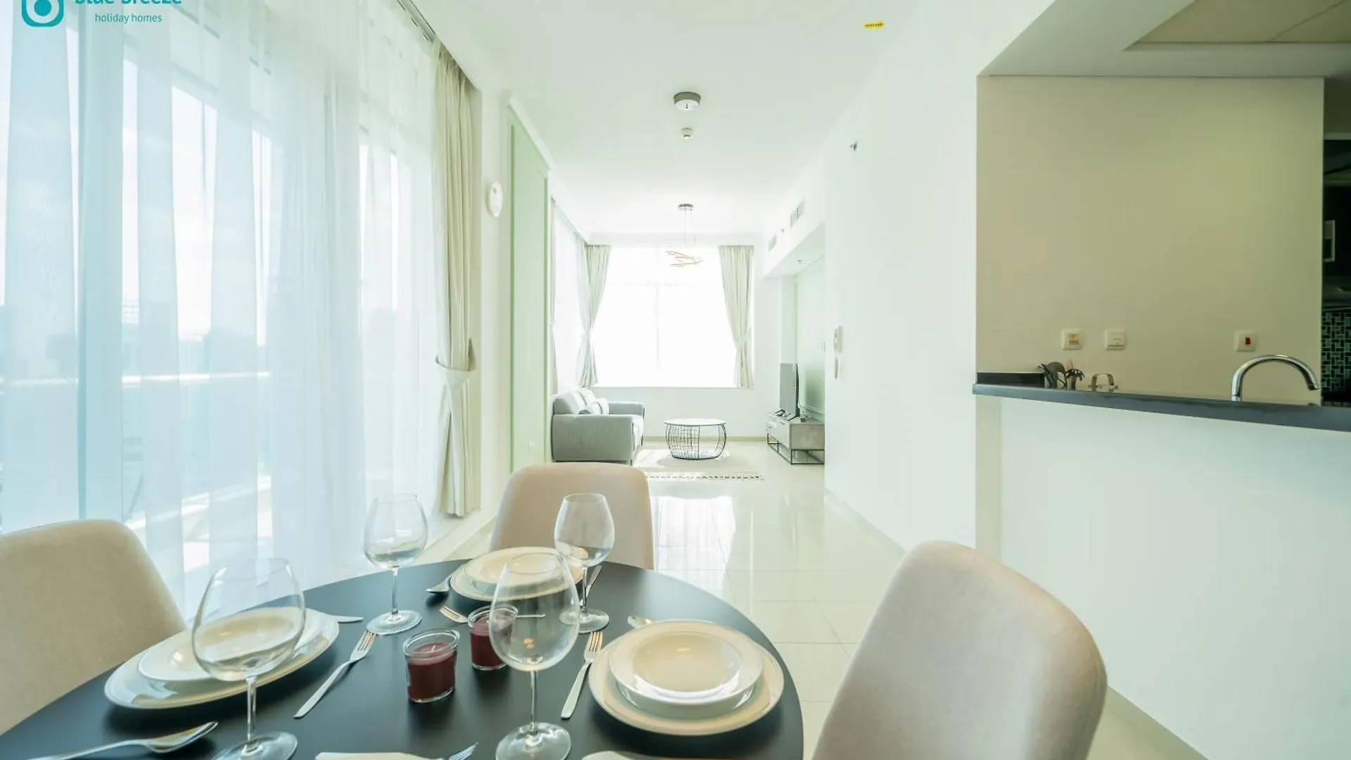 Blue Breeze - Bright 1Br With Balcony & Stunning Marina Views Apartment Dubai United Arab Emirates