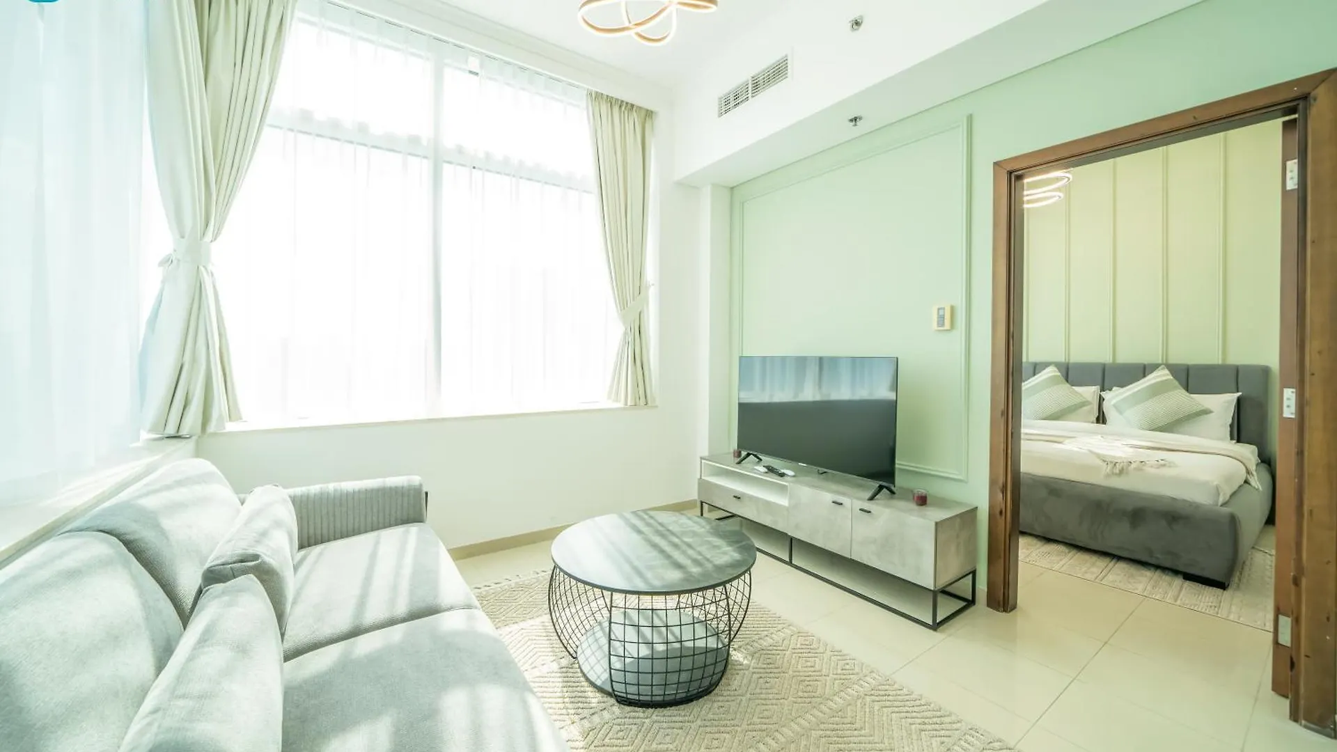 Blue Breeze - Bright 1Br With Balcony & Stunning Marina Views Apartment Dubai 0*,