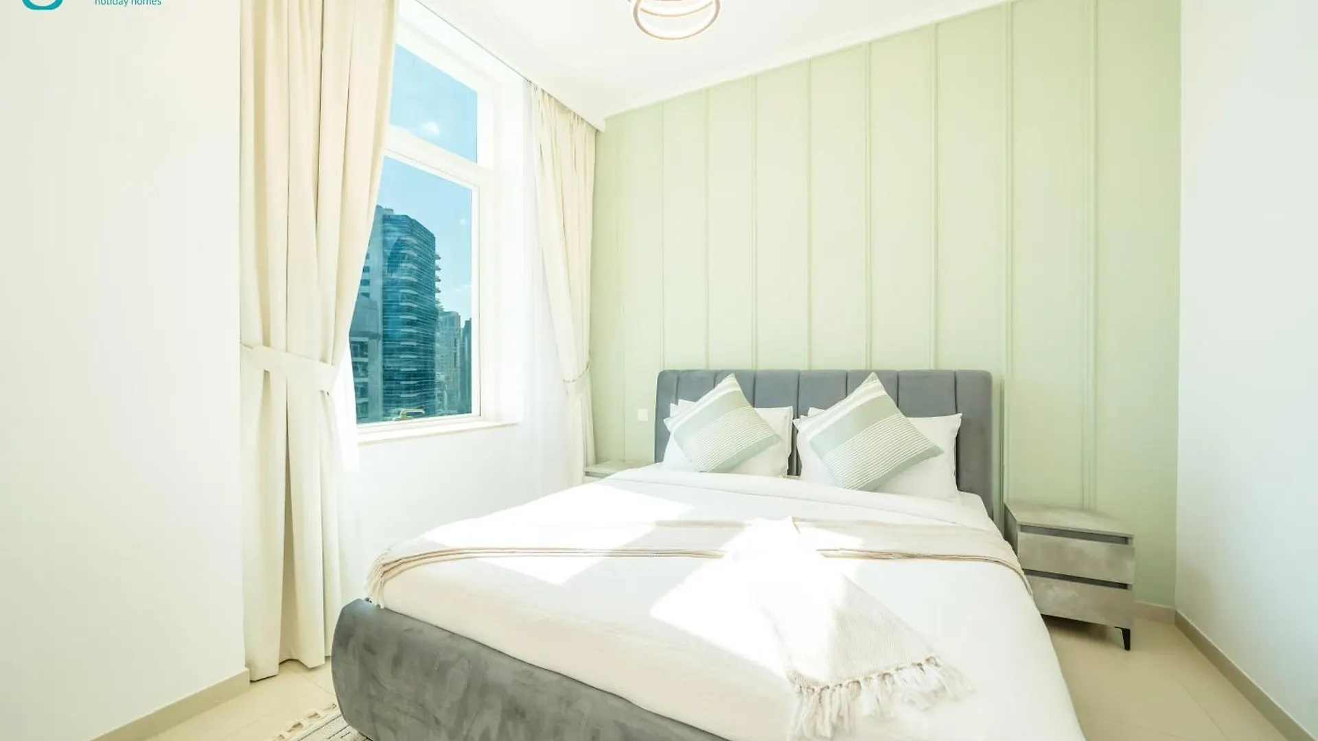Blue Breeze - Bright 1Br With Balcony & Stunning Marina Views Apartment Dubai 0*,  United Arab Emirates