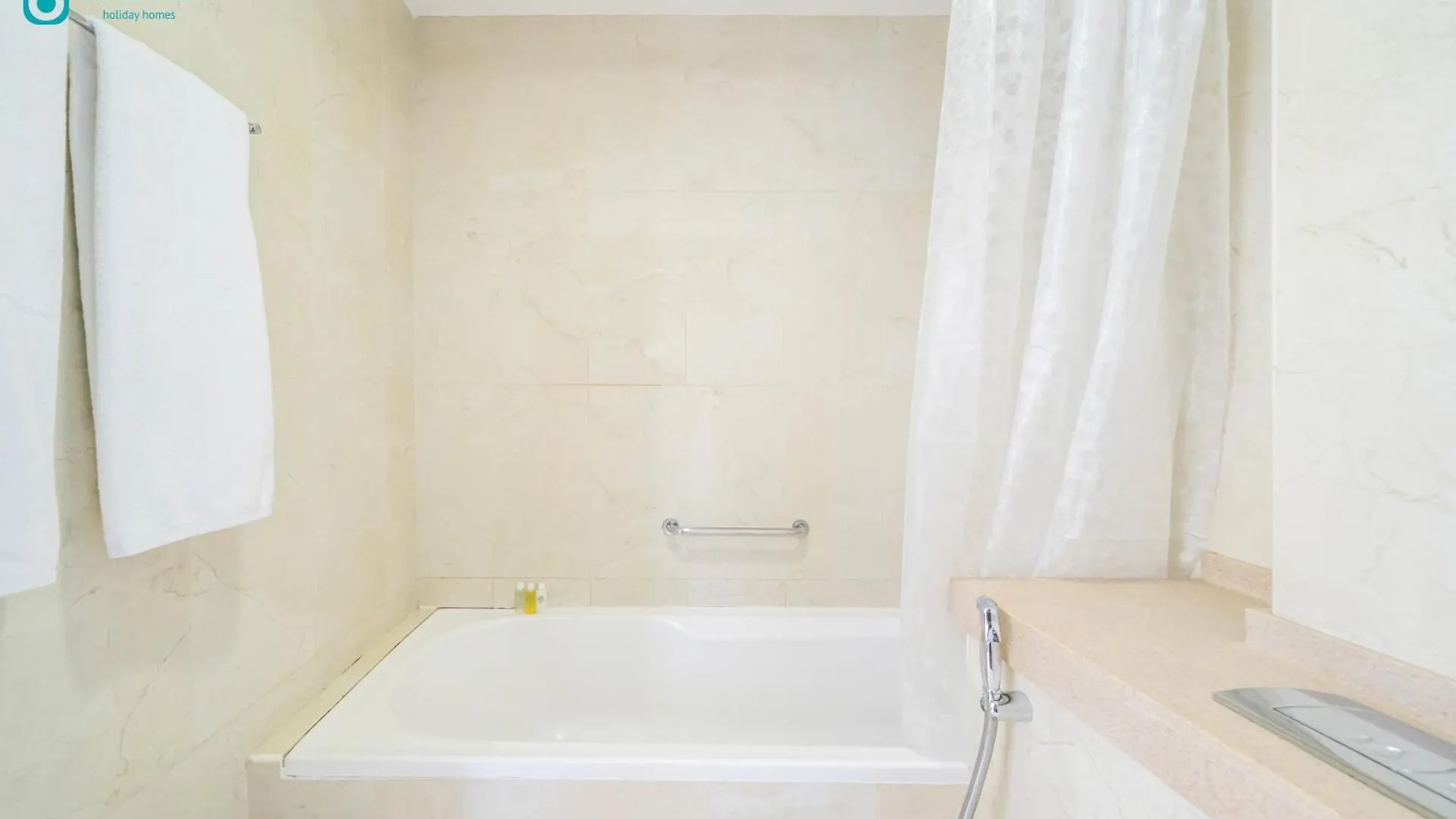 Blue Breeze - Bright 1Br With Balcony & Stunning Marina Views Apartment Dubai 0*,